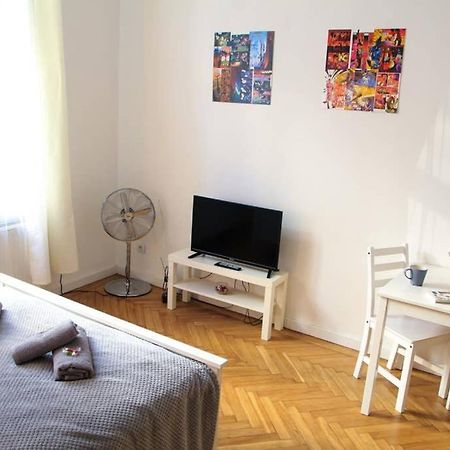 Corner 3 I Old Town I Studio كراكوفيا المظهر الخارجي الصورة