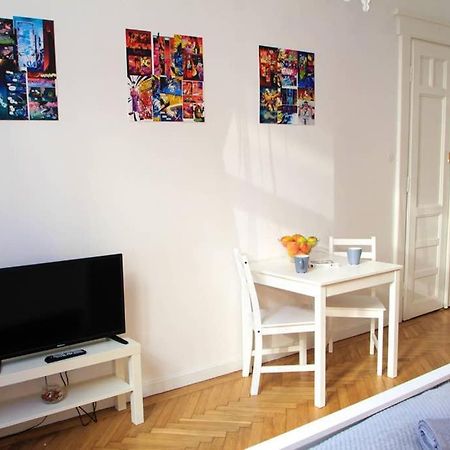 Corner 3 I Old Town I Studio كراكوفيا المظهر الخارجي الصورة